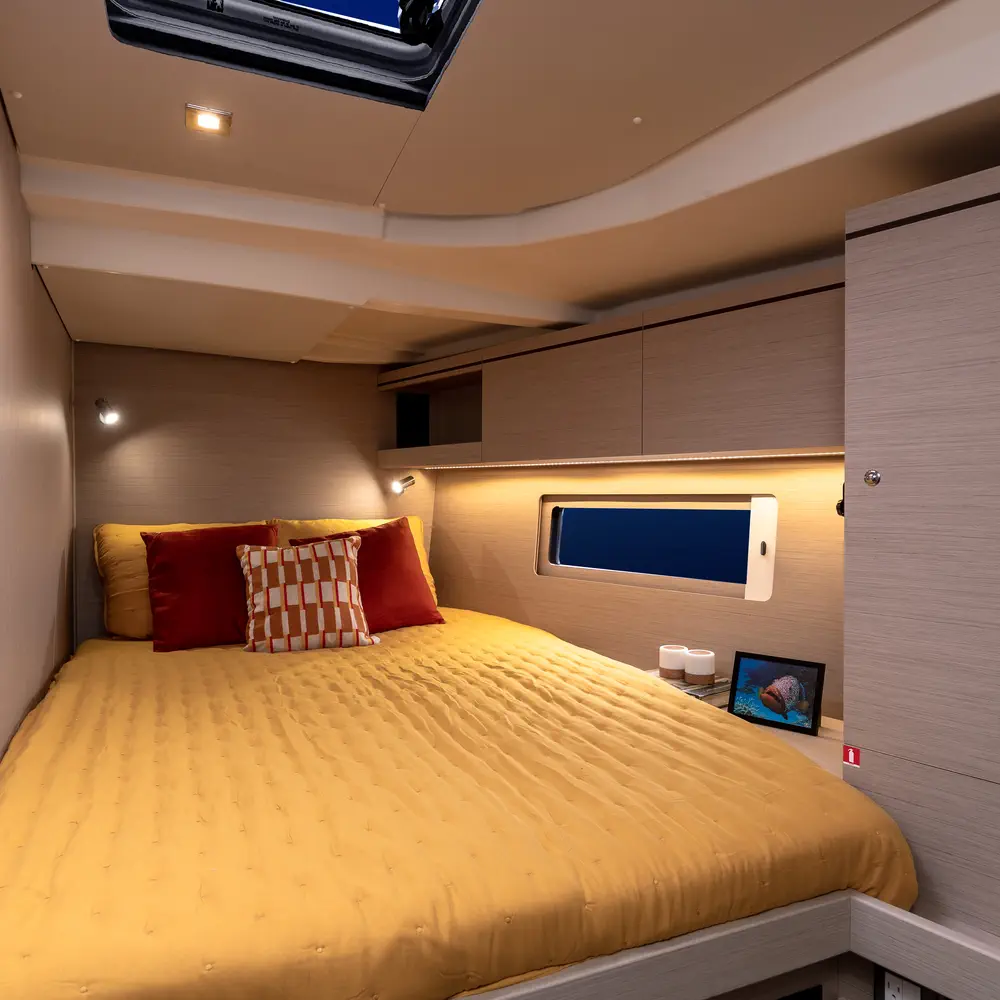 Moorings 52.4 Exclusive 12