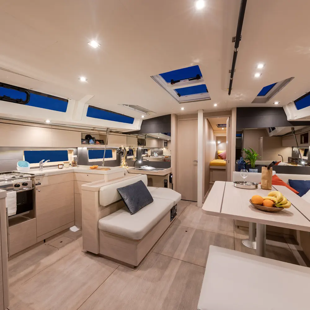 Moorings 52.4 Exclusive 9