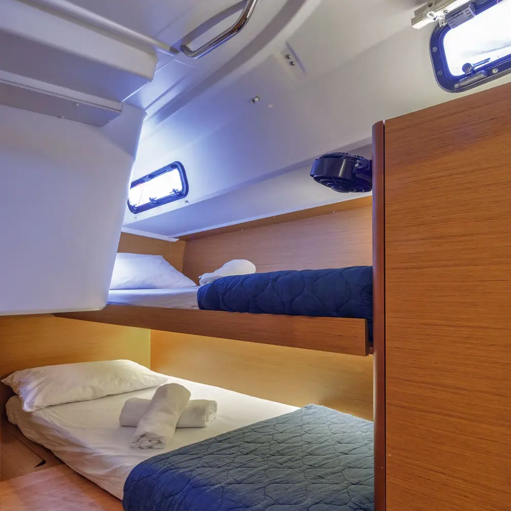 DISCOVERY BLUE 9