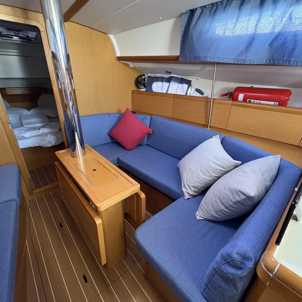 Sail Mira 20