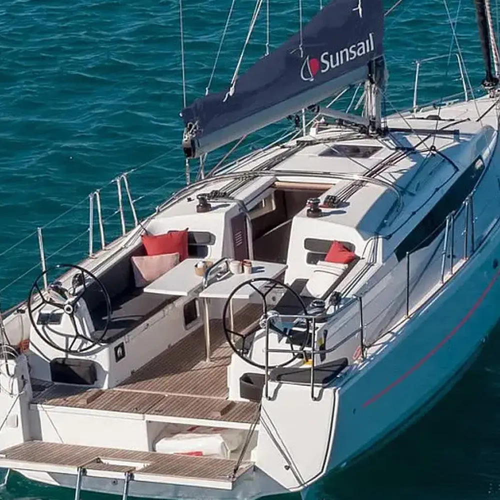 Sunsail 38.0 Premium 1