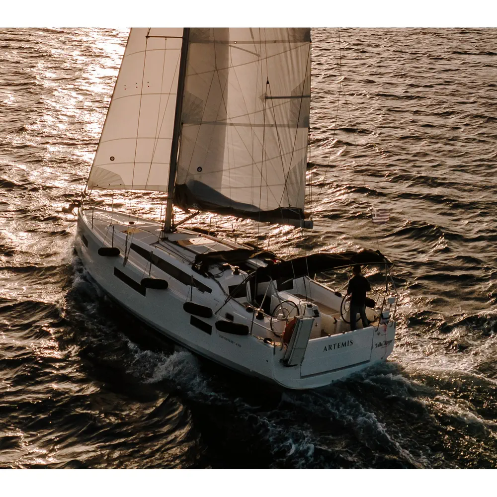 Artemis 16