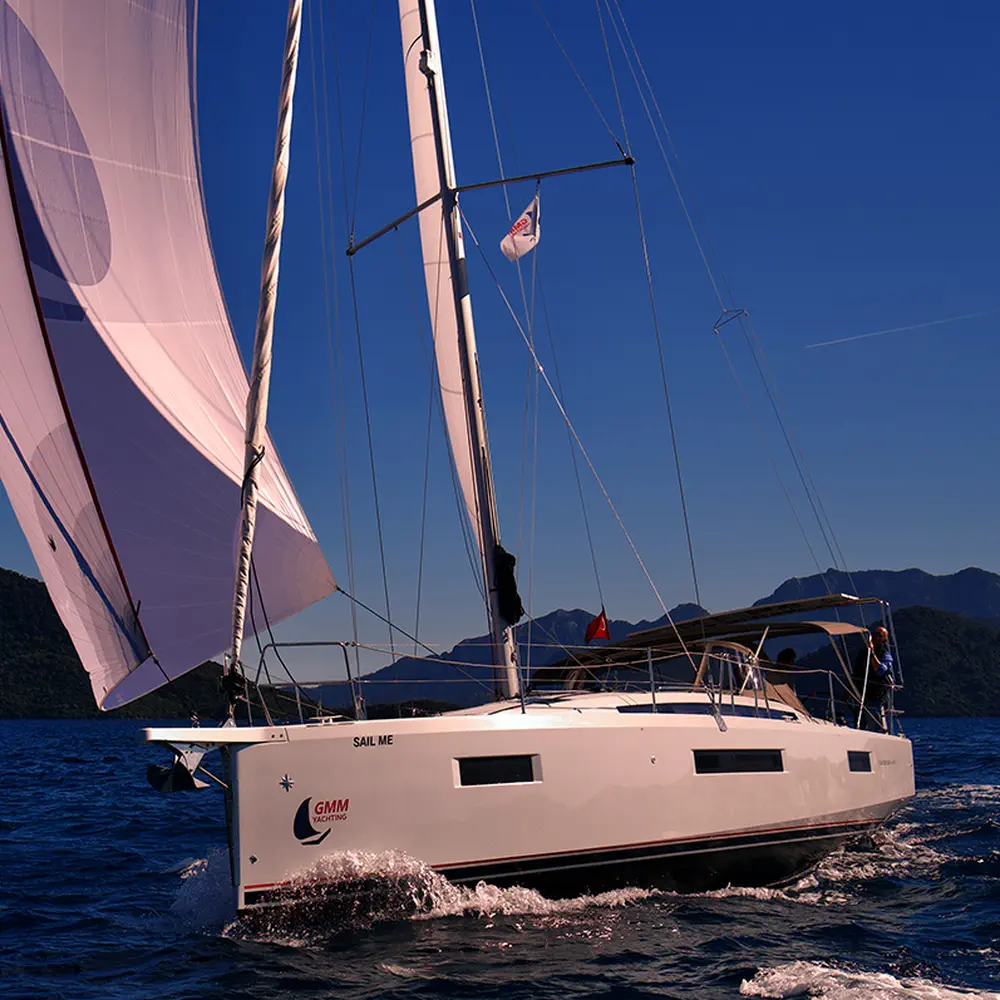 Sail Me 16