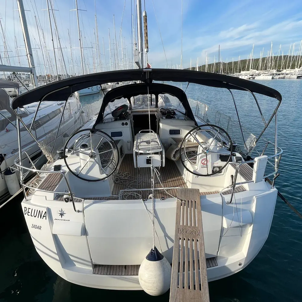 BELUNA 8