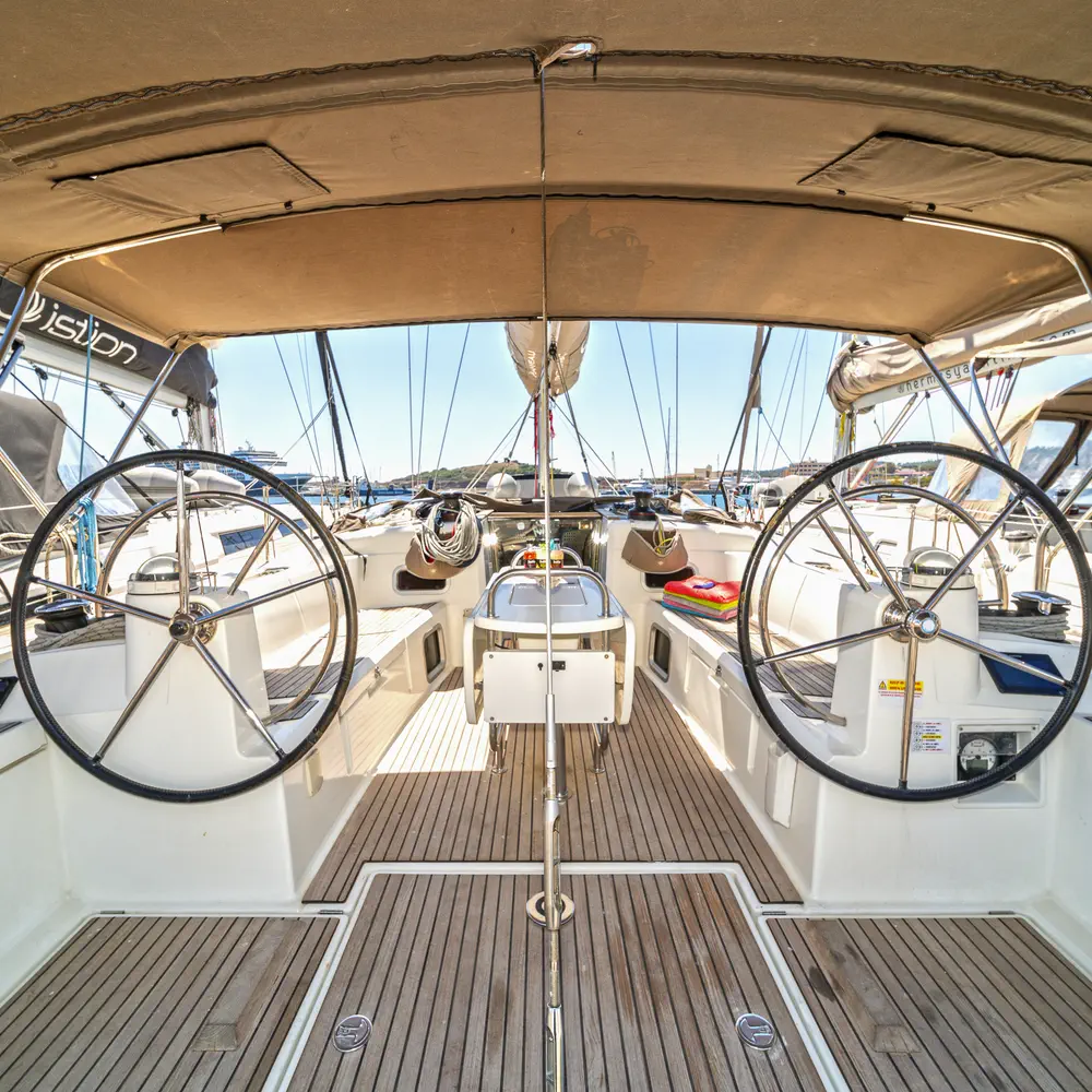 Aurelia 6