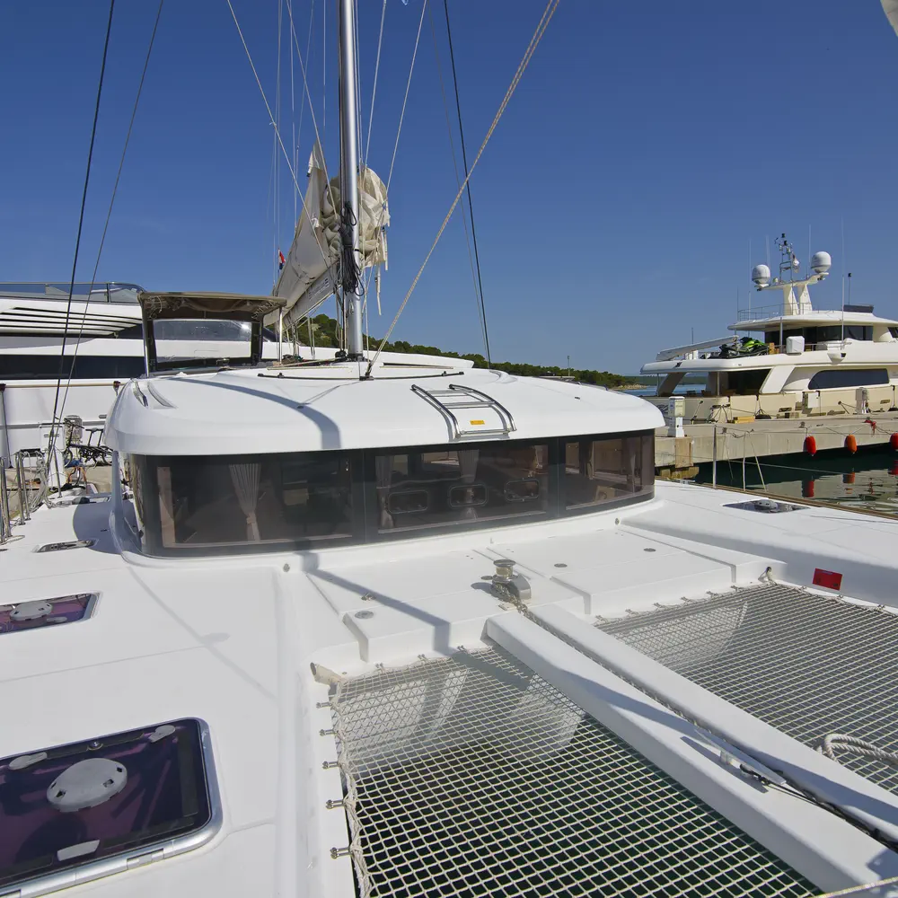 Tortola 12
