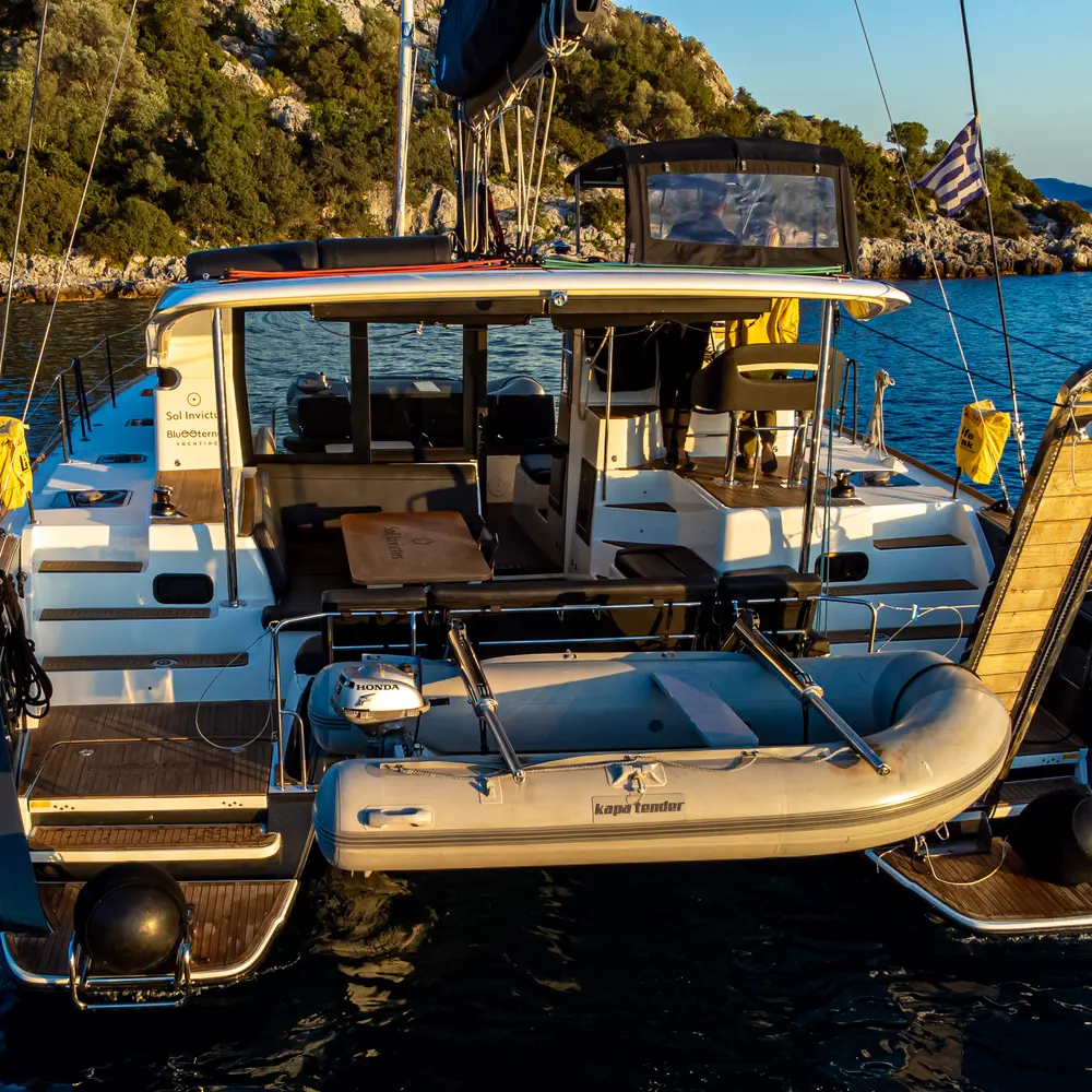 Sol Invictus VIP-equipped 34