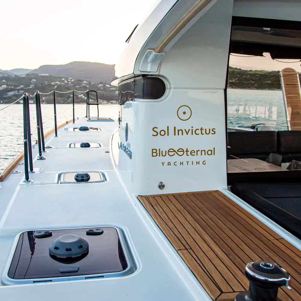 Sol Invictus VIP-equipped 38