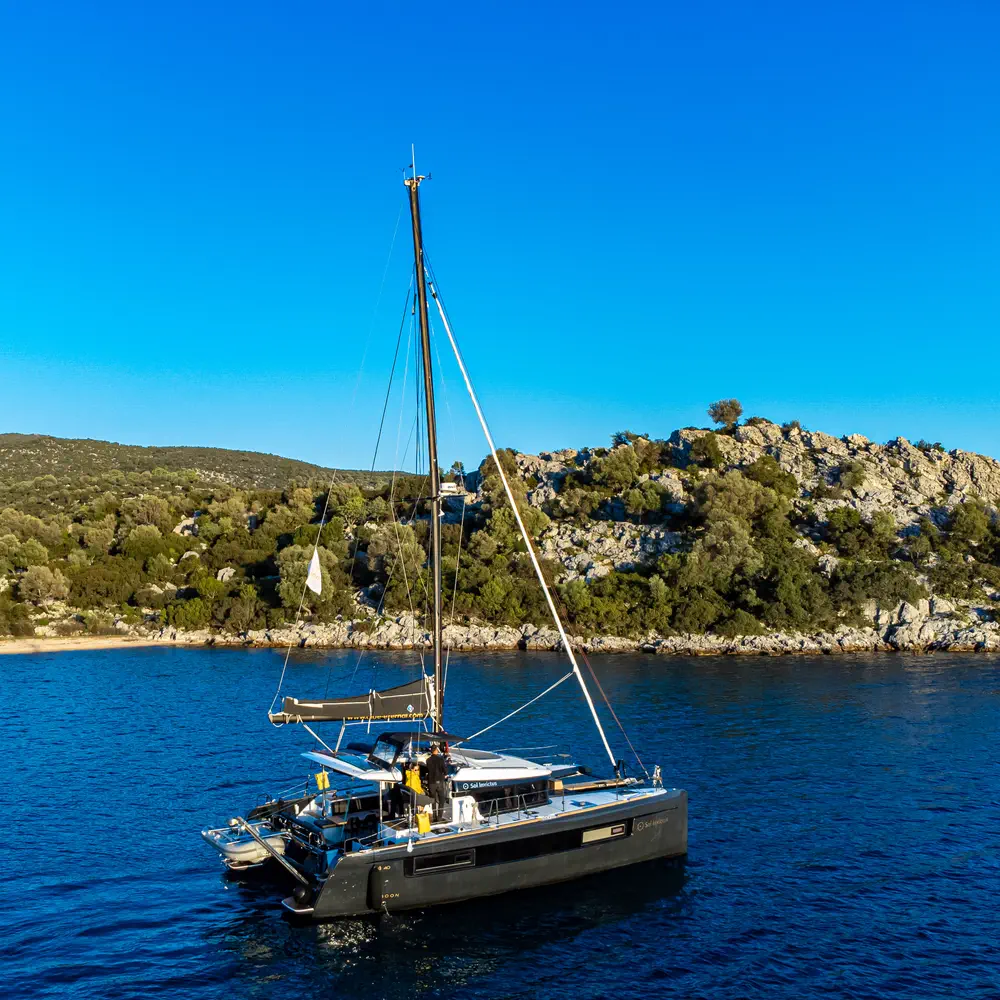Sol Invictus VIP-equipped 44