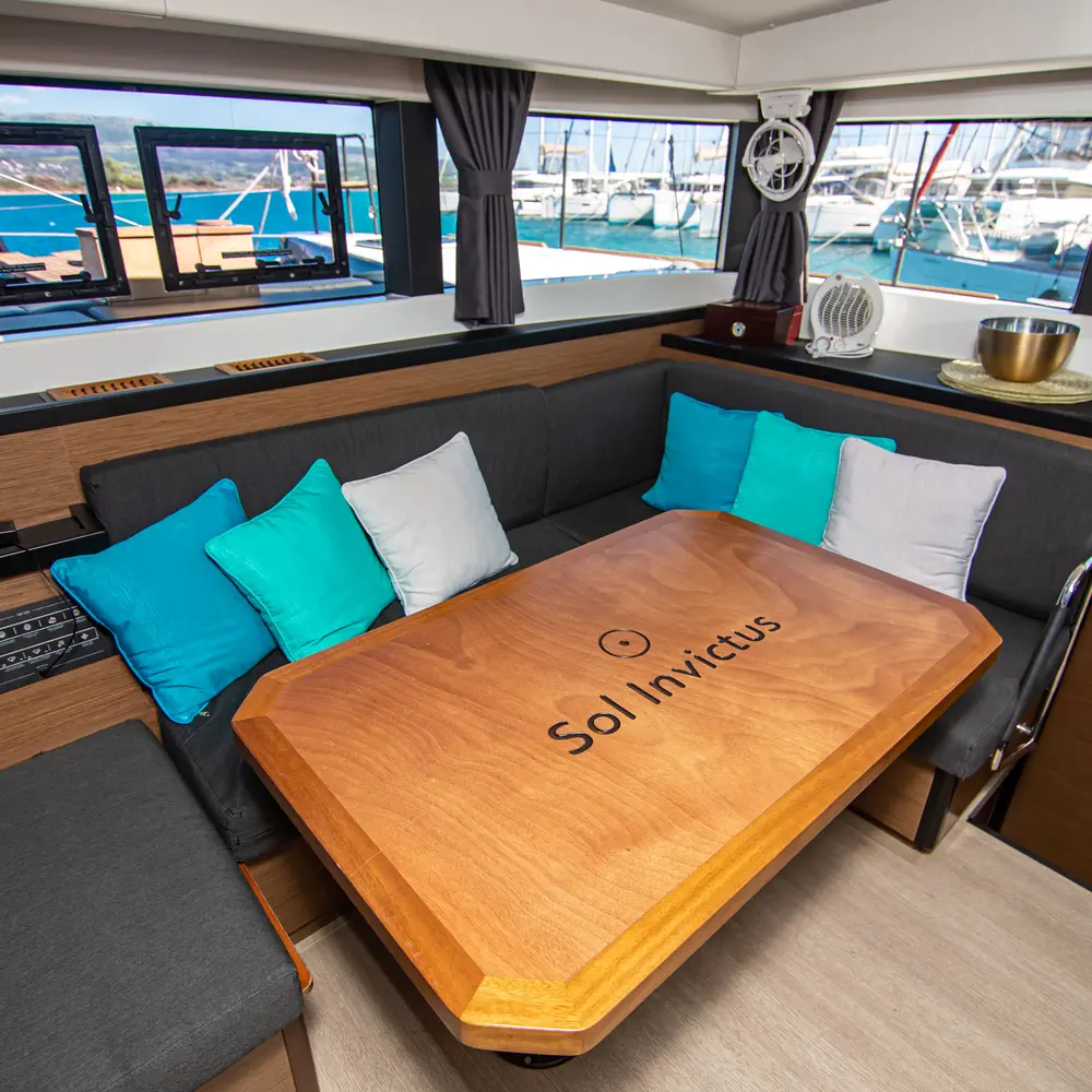 Sol Invictus VIP-equipped 61
