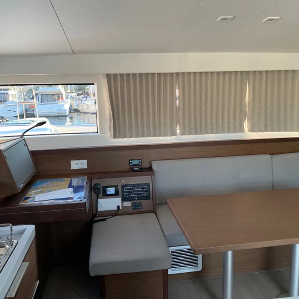 MONARCH 2020 (air condition, generator) 3