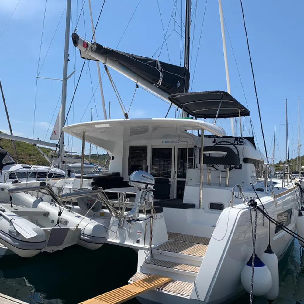 MONARCH 2020 (air condition, generator) 6