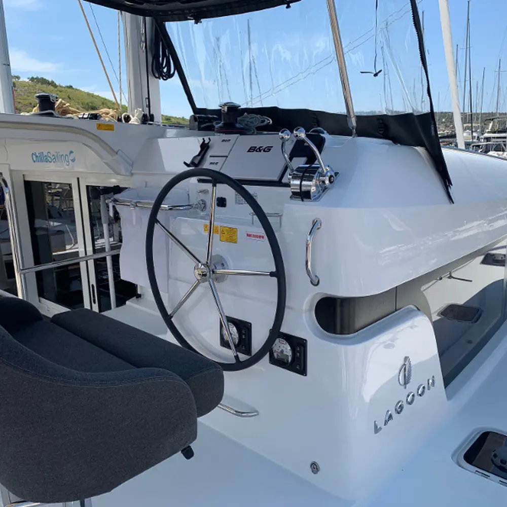 MONARCH 2020 (air condition, generator) 8