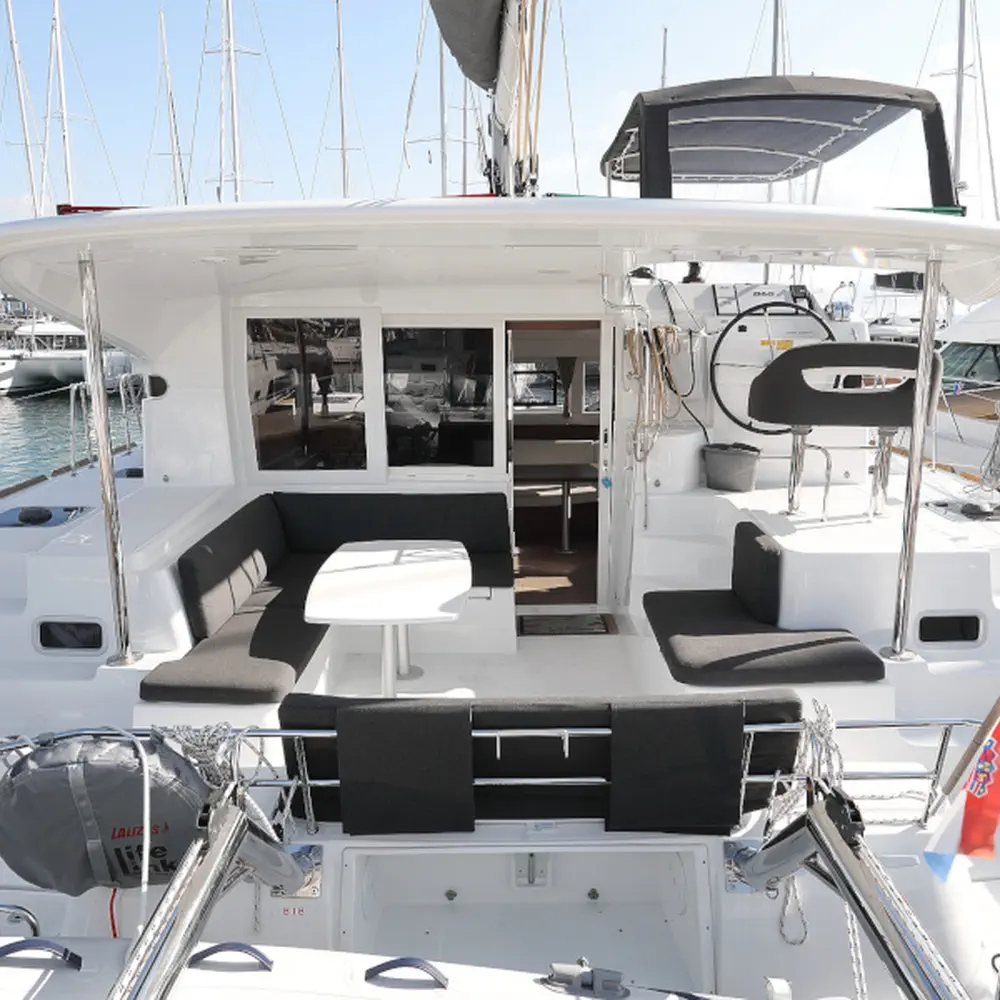 NINA II 28