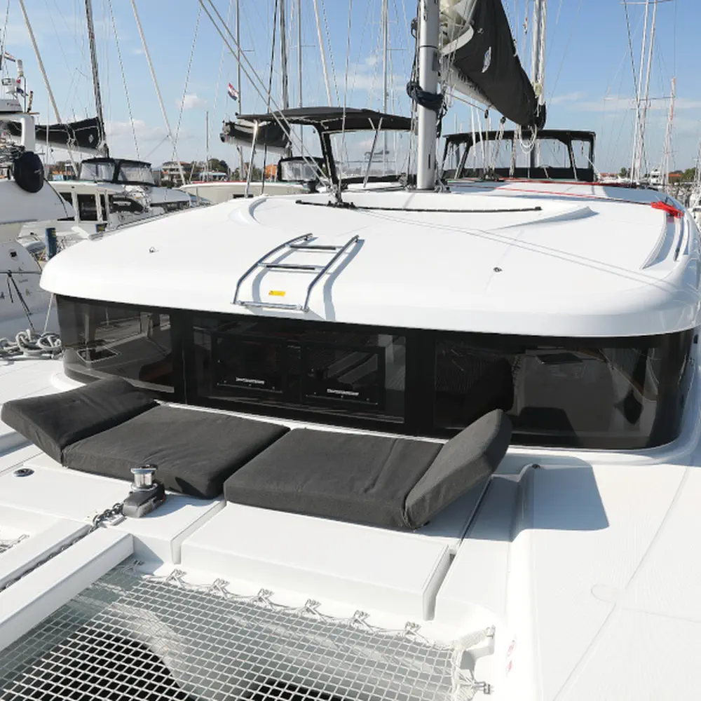 NINA II 37