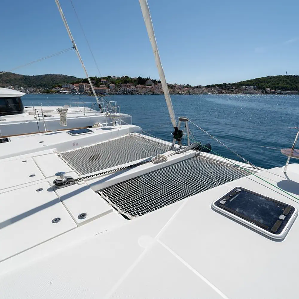 LUBINA 33