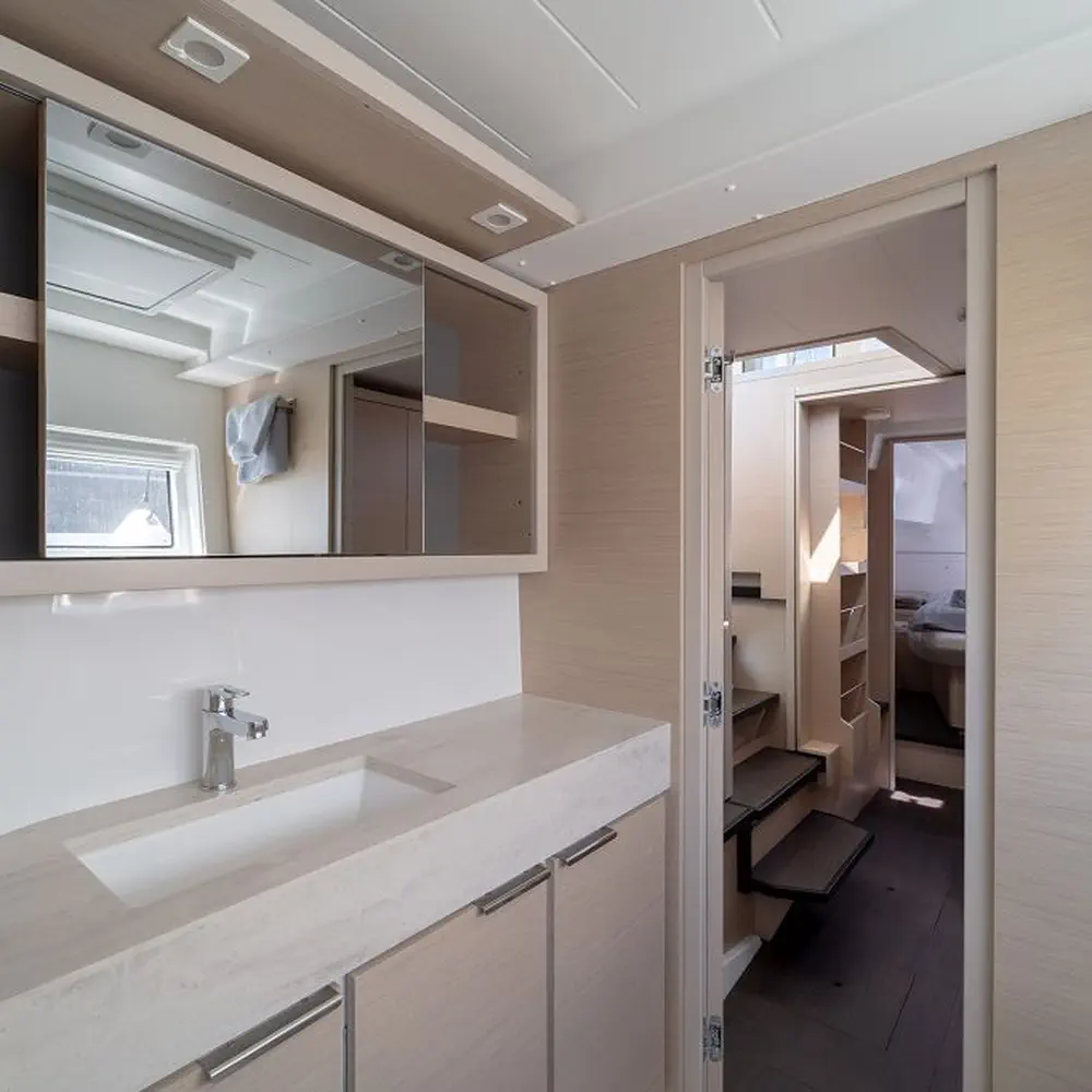 LUBINA 38