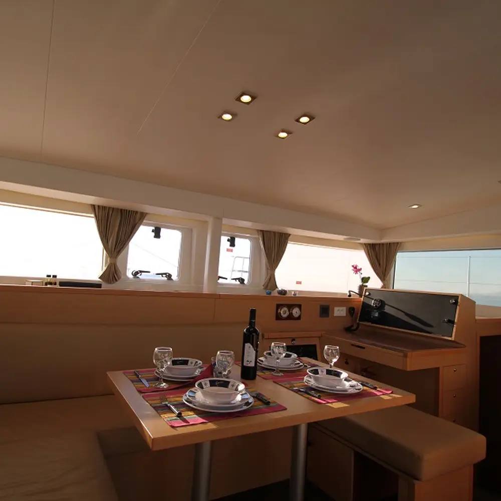 Sailing Blue 4 - Refit 2021 5