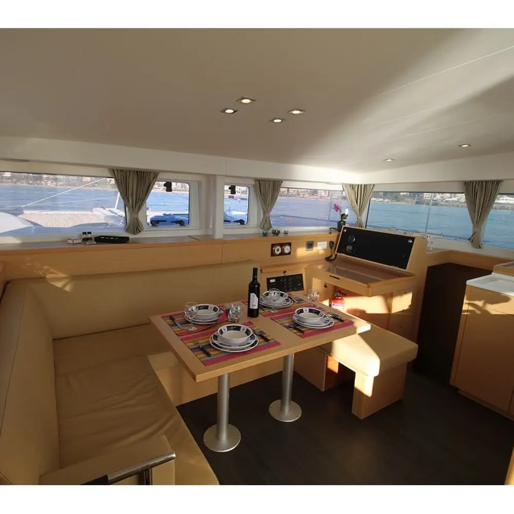 Sailing Blue 4 - Refit 2021 12