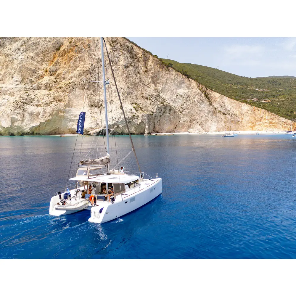 Main image of catamaran, Lagoon 400 S2 AQUADANCER