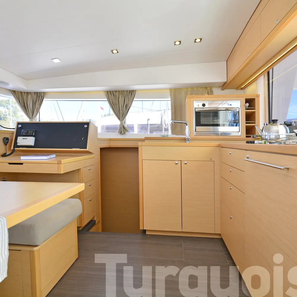Turquoise 26