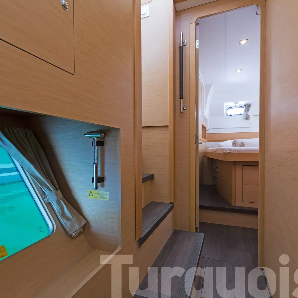 Turquoise 38