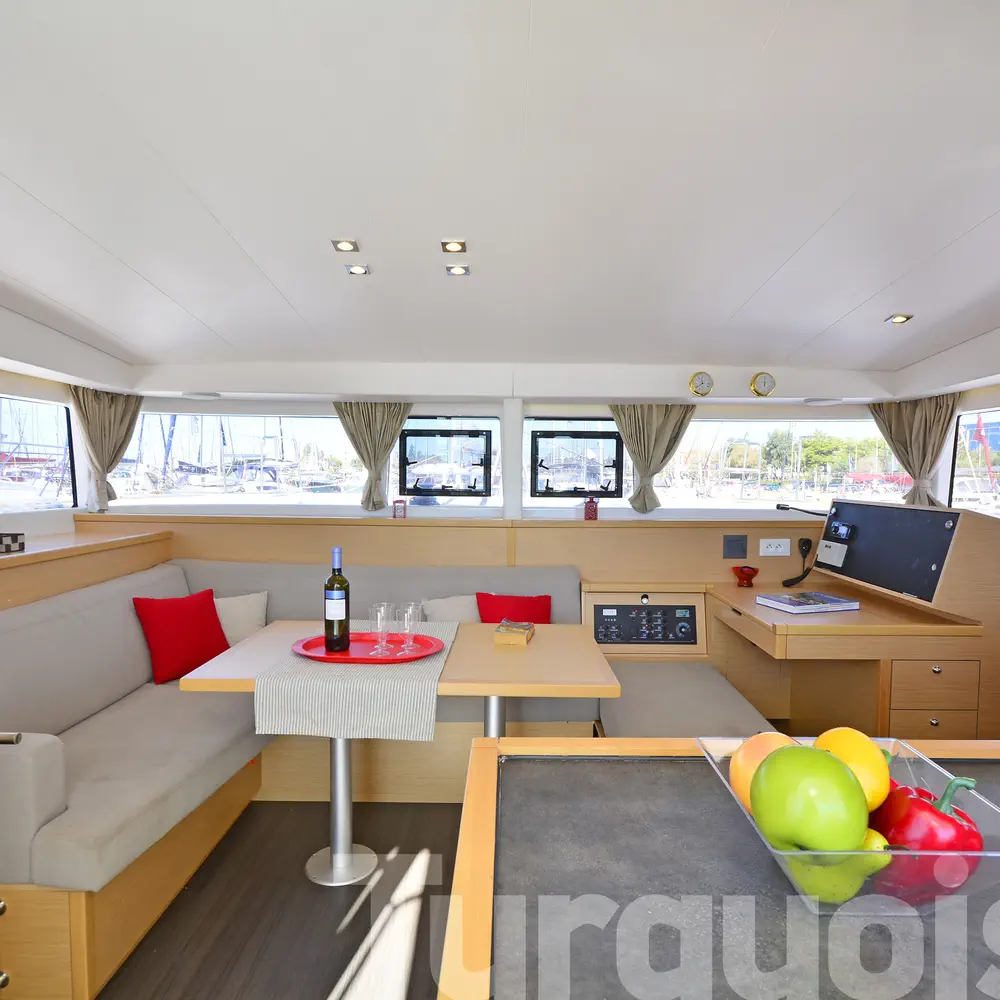 Turquoise 39