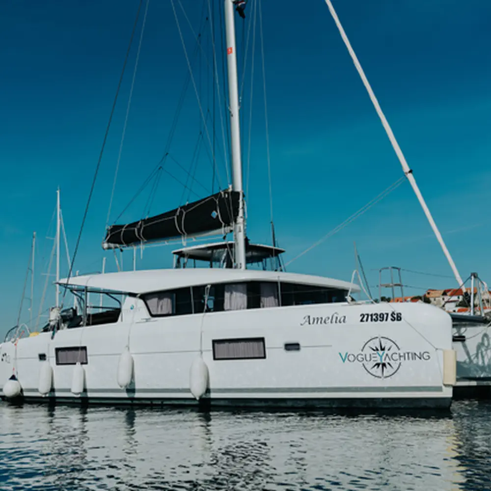 AMELIA 33