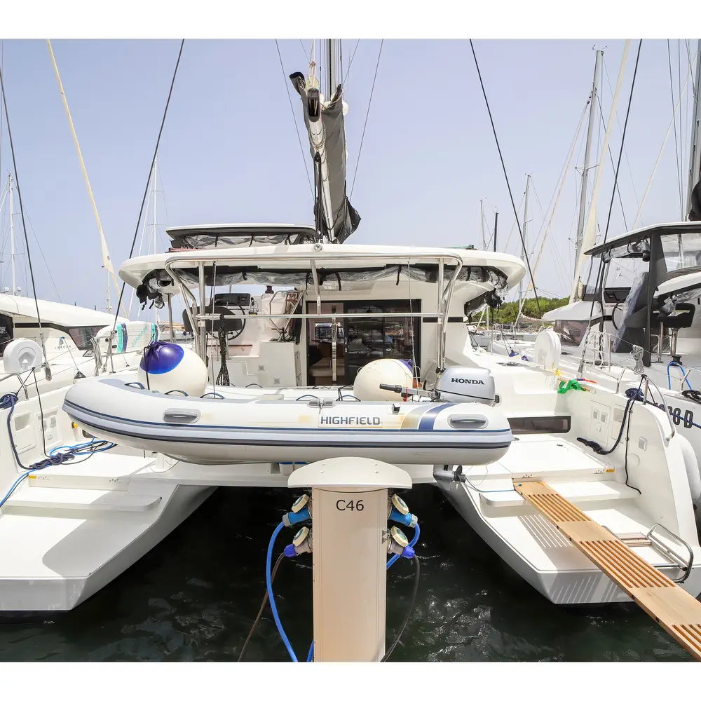 https://dsmkaagprkqin.cloudfront.net/images/lagoon/catamaran/lagoon-42/16675841047000129-1746610035569410381-panella-premium-line-1000x1000.webp