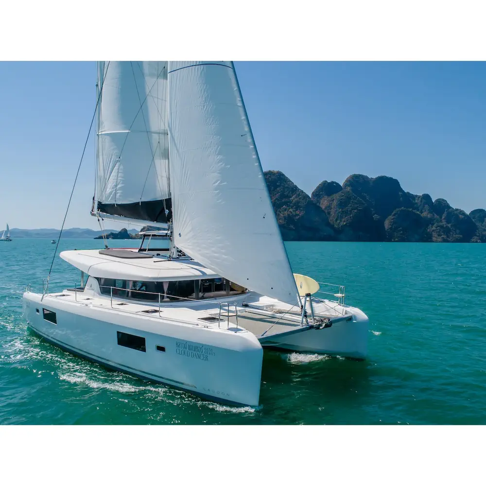 Main image of catamaran, Lagoon 42 Cloud Dancer