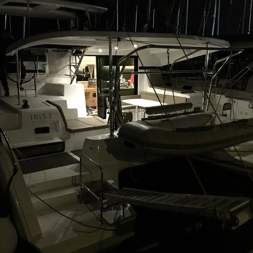 Iris II 18
