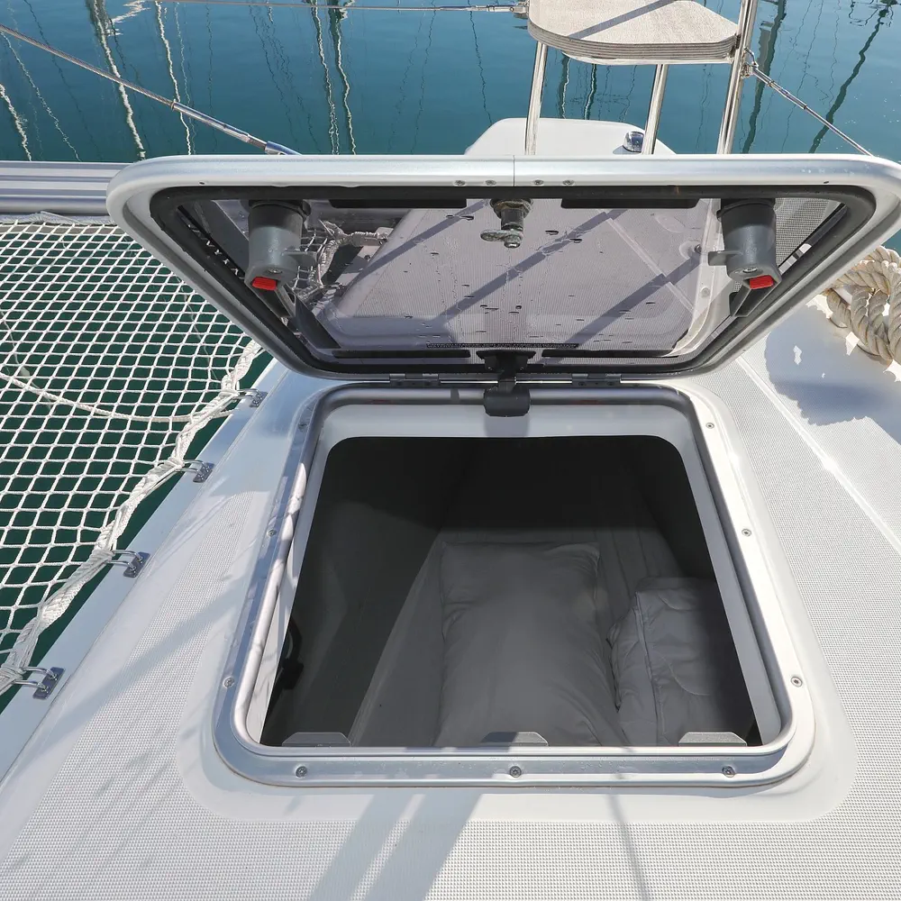 EQUATOR 13