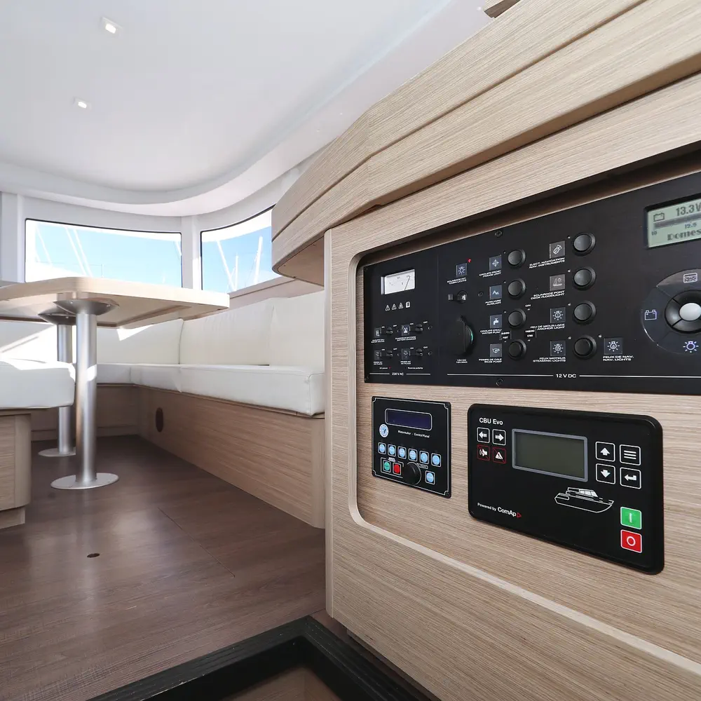 EQUATOR 40