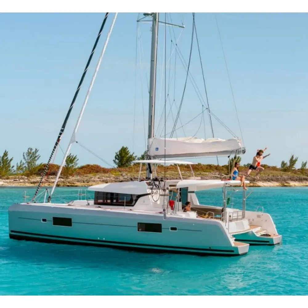 Main image of catamaran, Lagoon 42 Alphonse