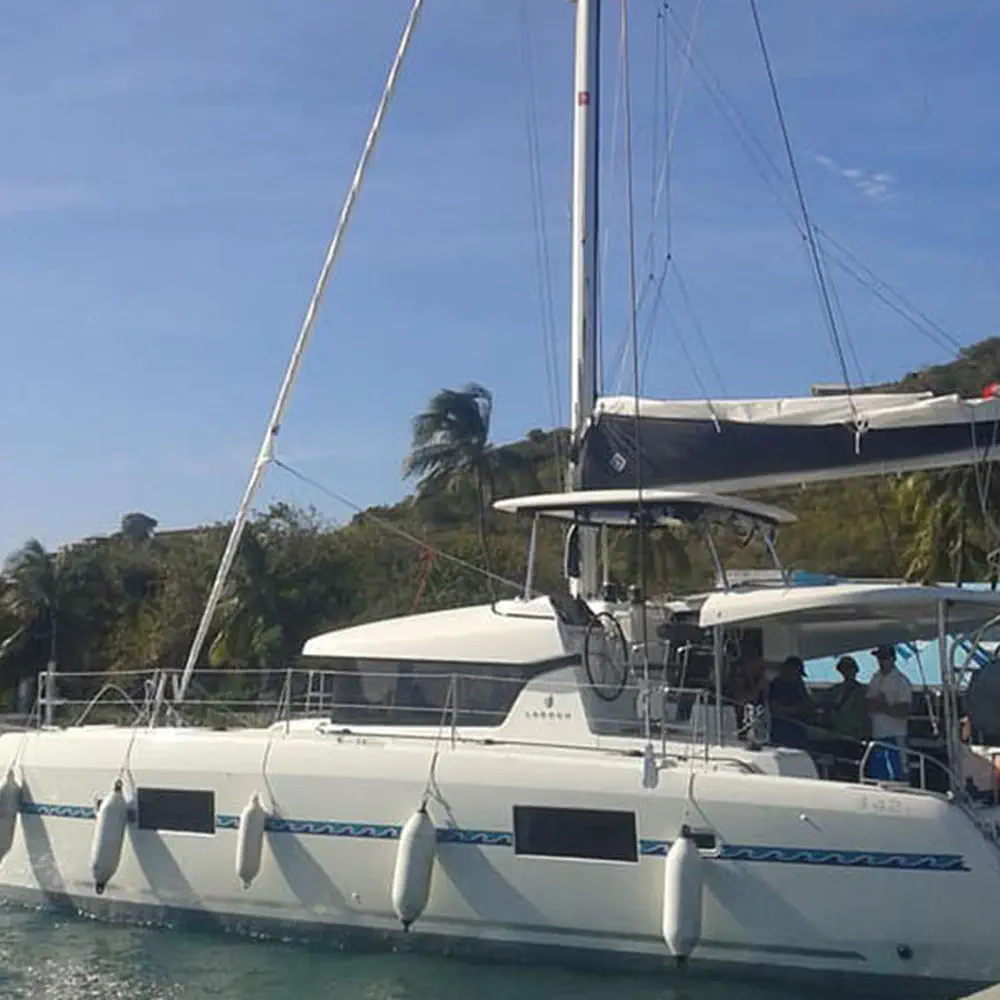 Main image of catamaran, Lagoon 42 Uiara