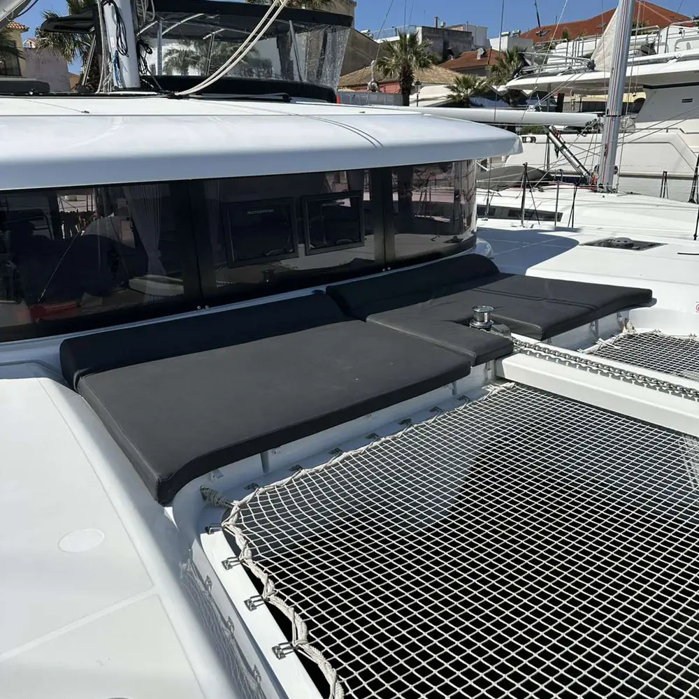 Magellan 9