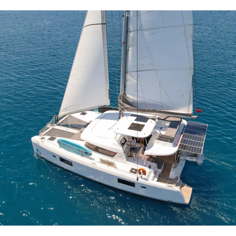 Main image of catamaran, Lagoon 42 Bige
