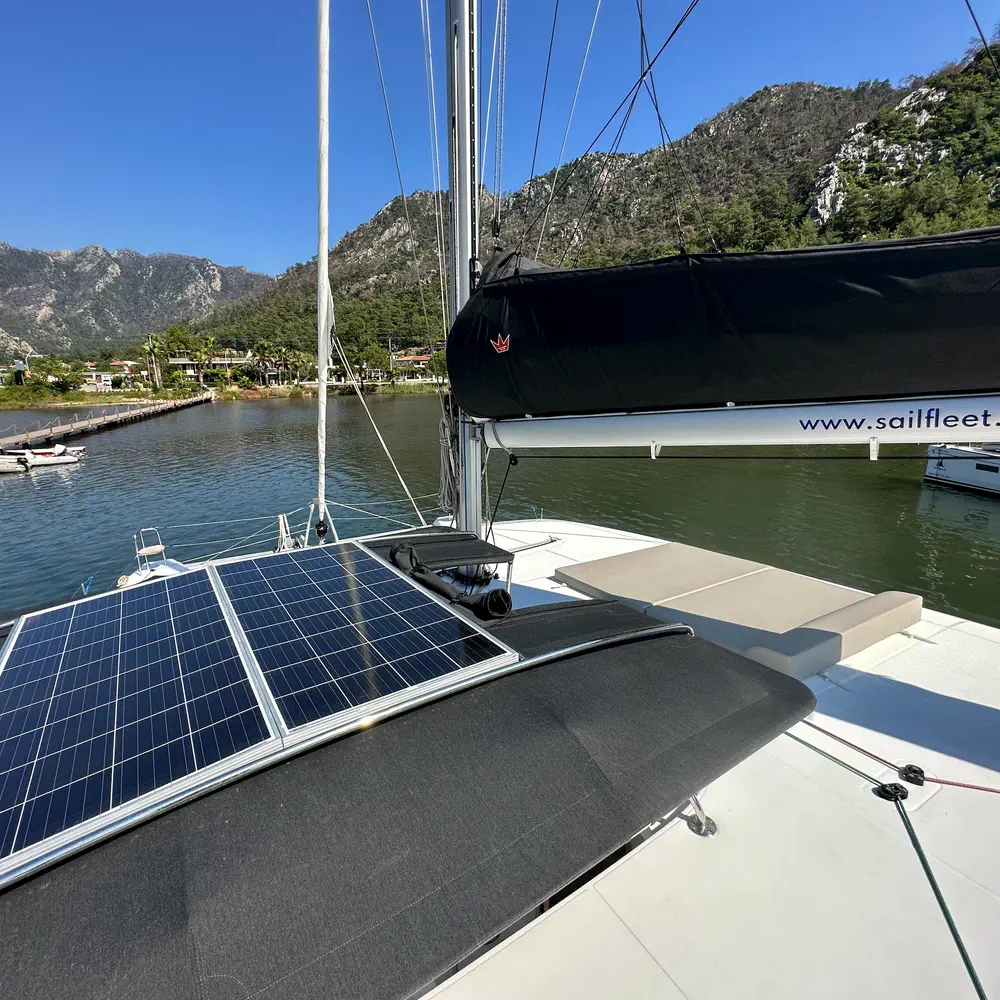 Sail Electra 14
