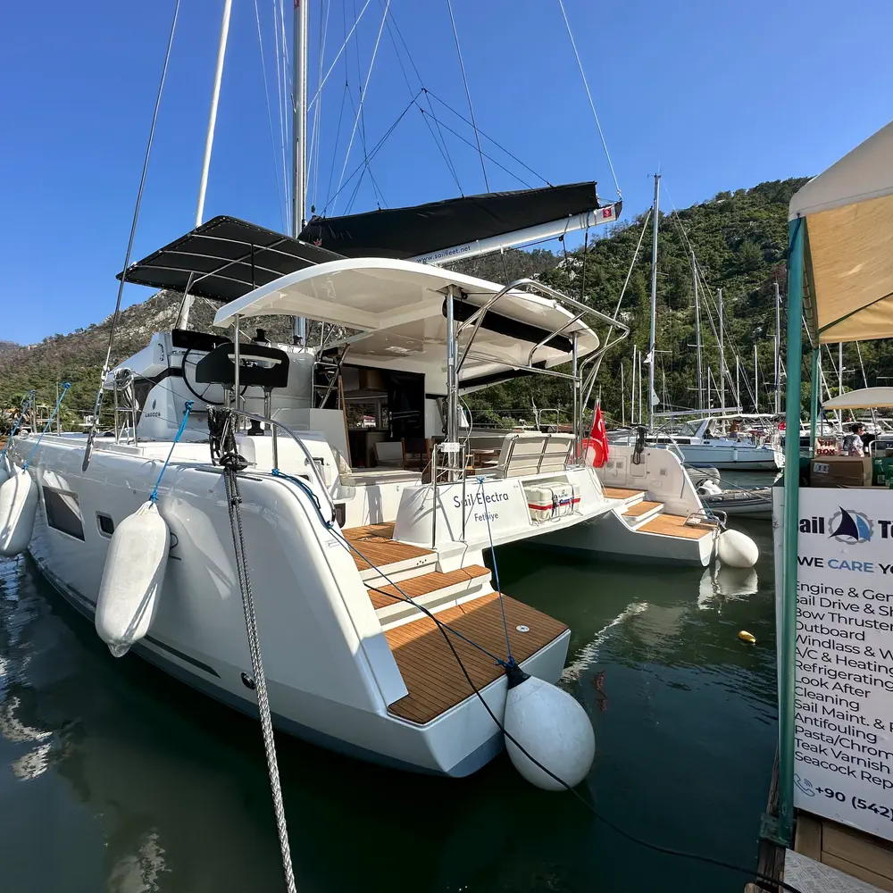 Sail Electra 21