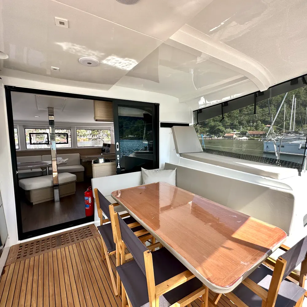 Sail Electra 26