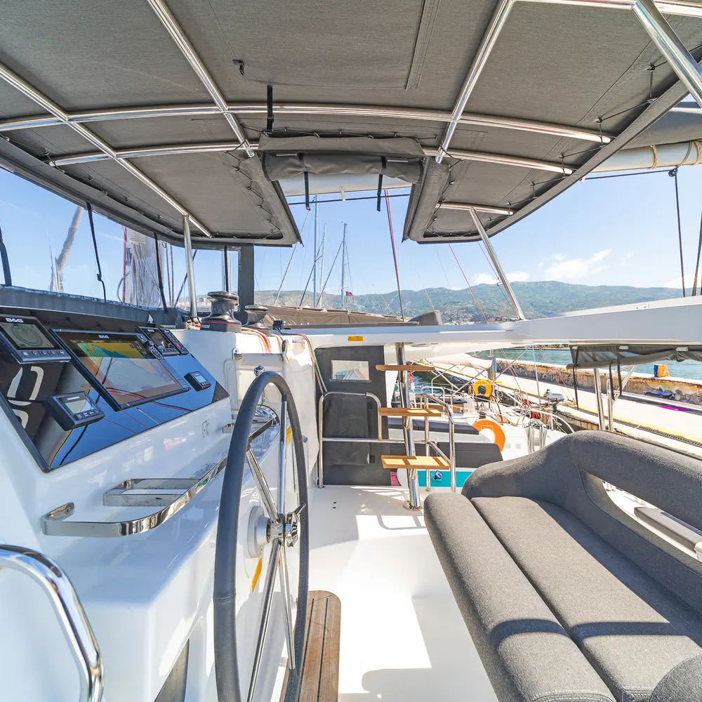 Aurora 16