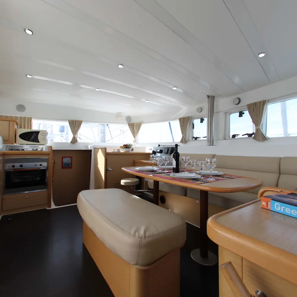 Fantasy - (A/C - Generator - Refit 2021) 5