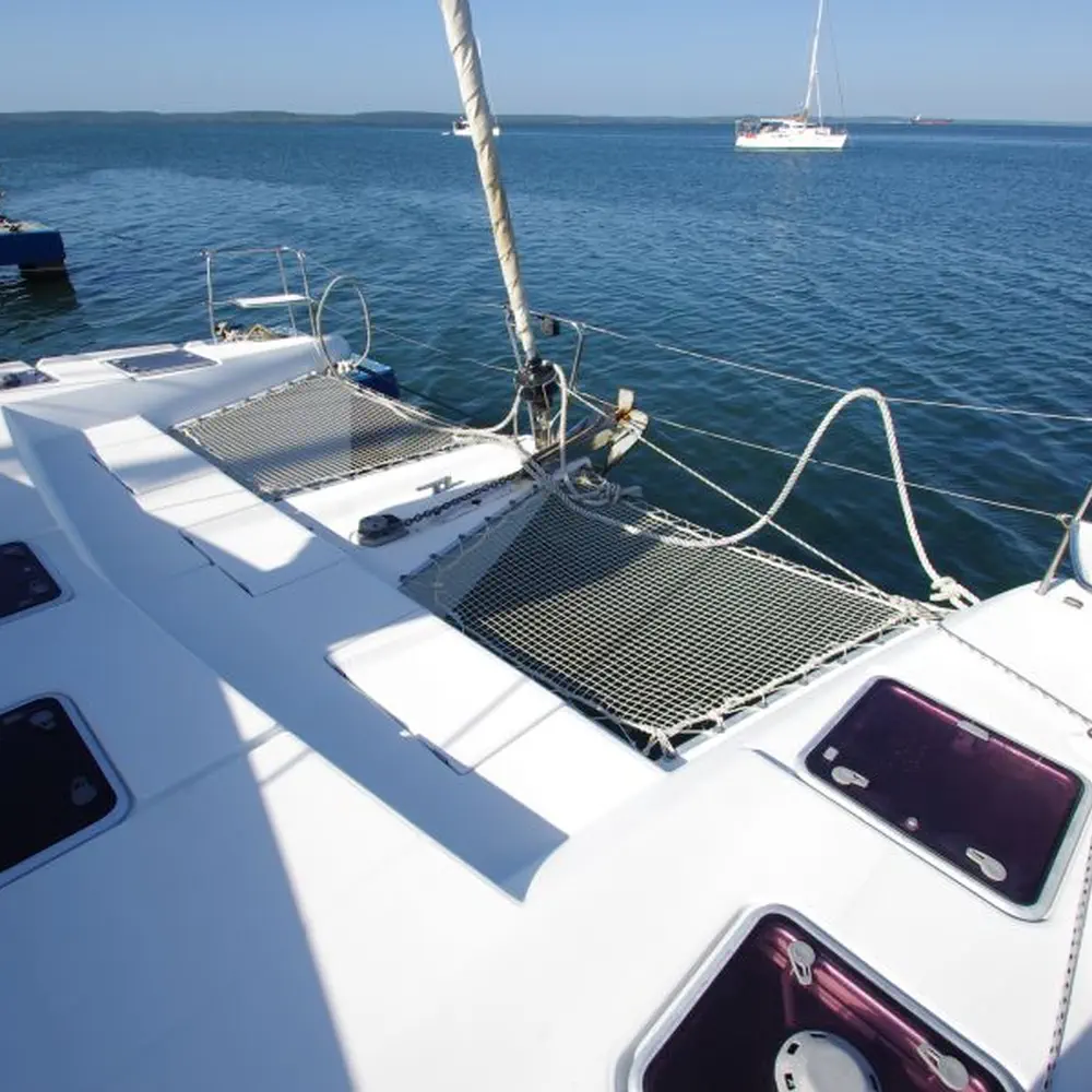 Azzurra 10