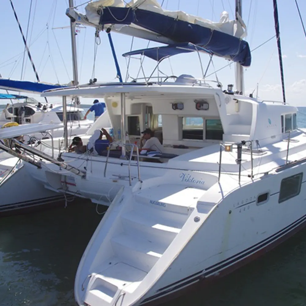 Main image of catamaran, Lagoon 440 Victoria