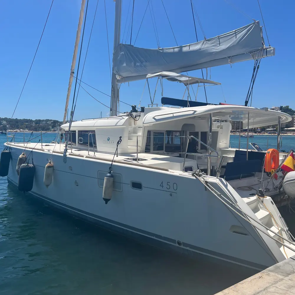 Ocean Mares 1