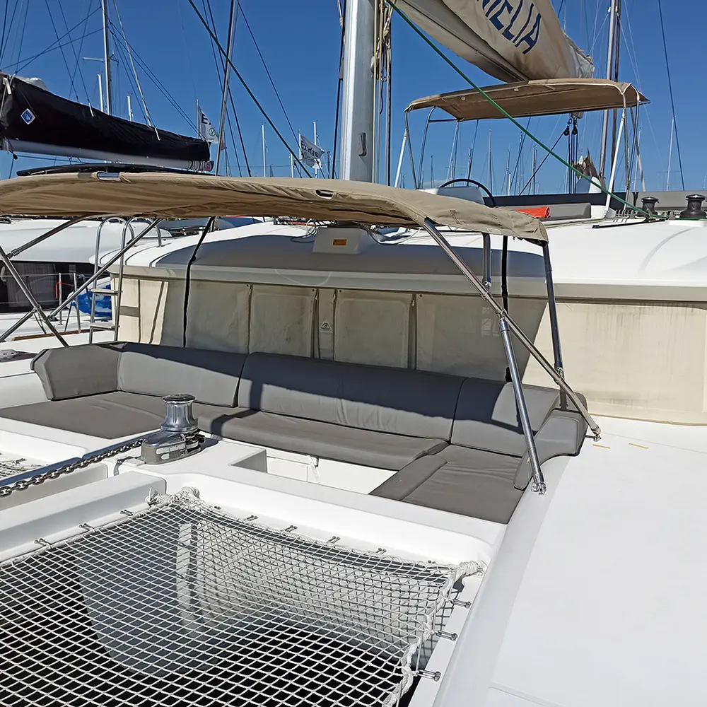 AMELIA (A/C, Generator, Watermaker) 15