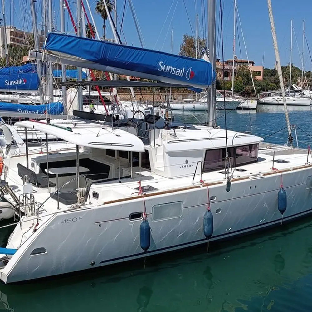 Sunsail Lagoon 450F Classic 2