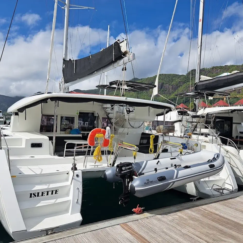 Islette 4
