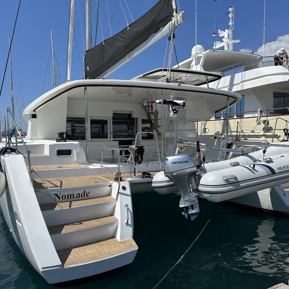 NOMADE 10