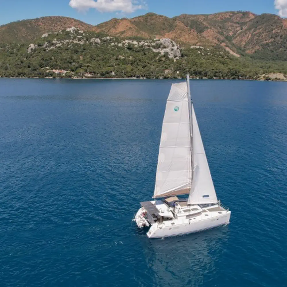 Loryma Sailing 82